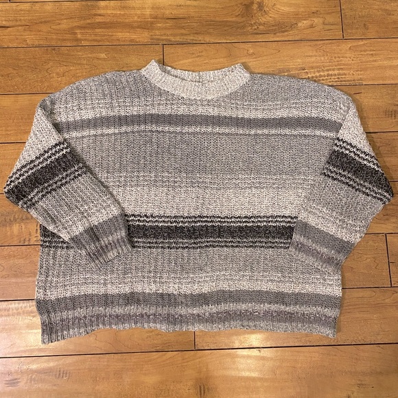 AE Striped Knit - Picture 4 of 4